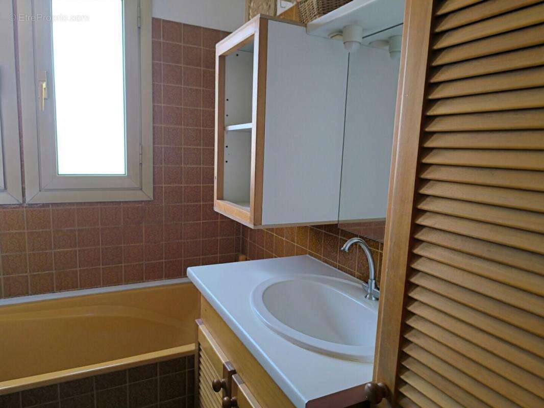 Espace, lumière et sérénité... Et si votre prochain chez-vous était ici ? - photo 8