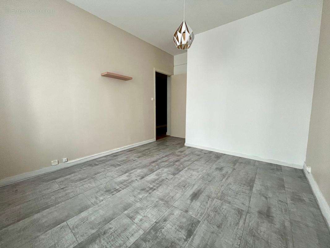 Appartement à HOUDEMONT