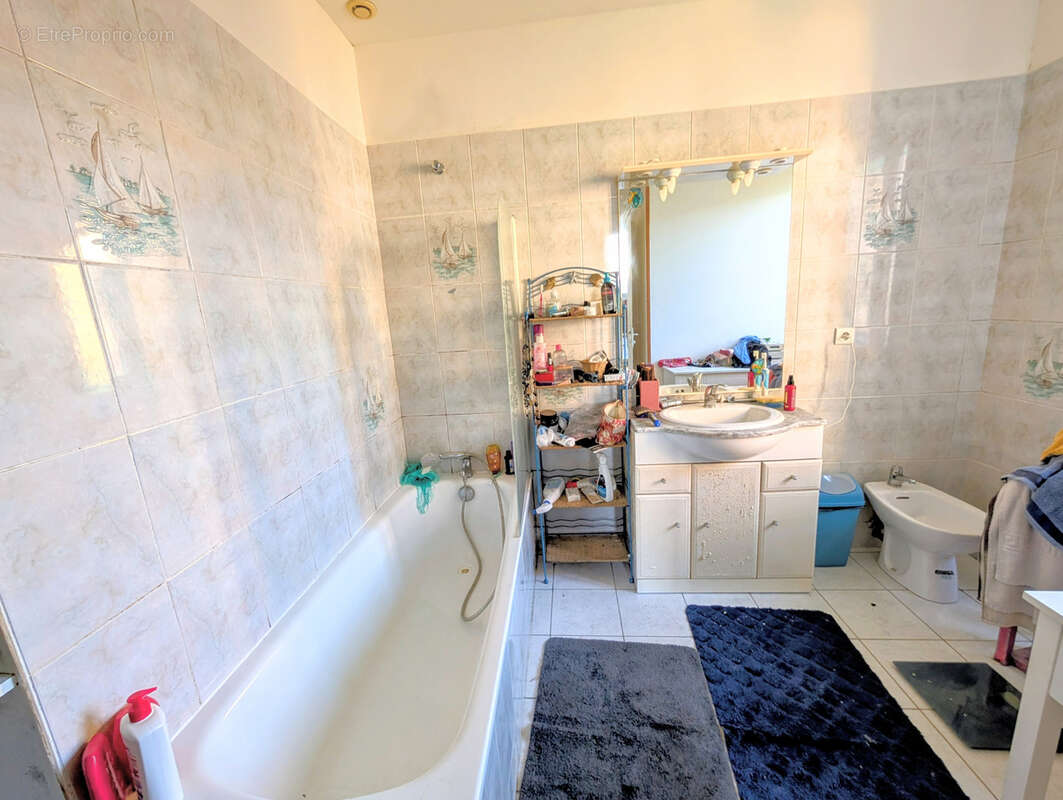 Maison à MAURE-DE-BRETAGNE