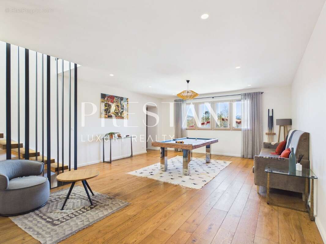 Maison à LARRESSORE