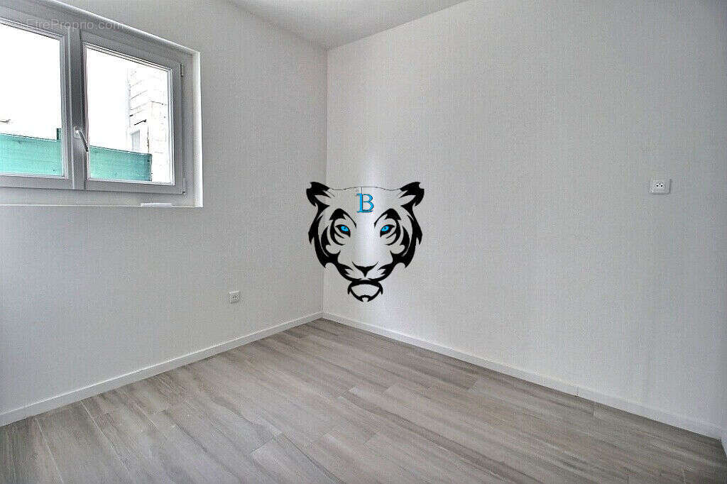 Maison à ROQUEBRUNE-SUR-ARGENS