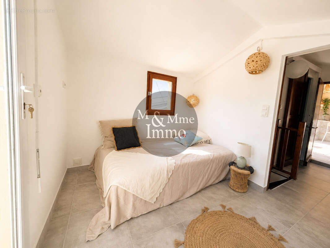 Maison à MARSEILLE-7E