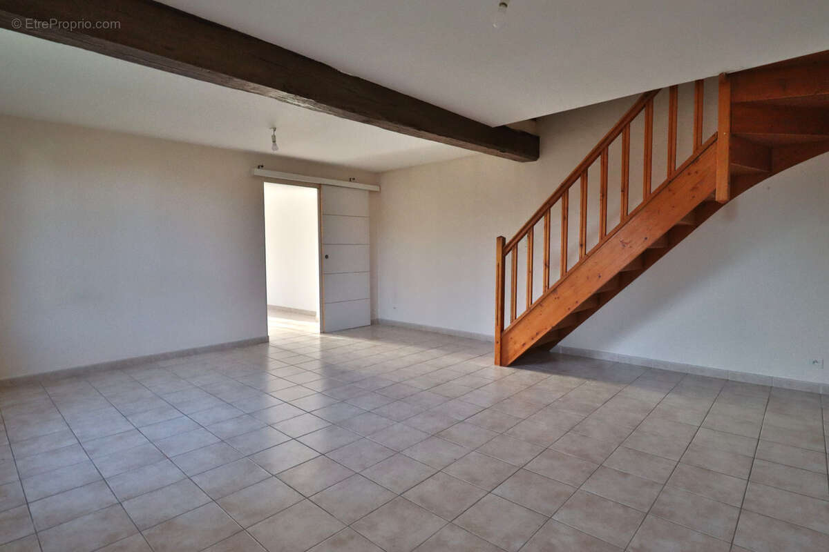 Maison à LES NOES-PRES-TROYES