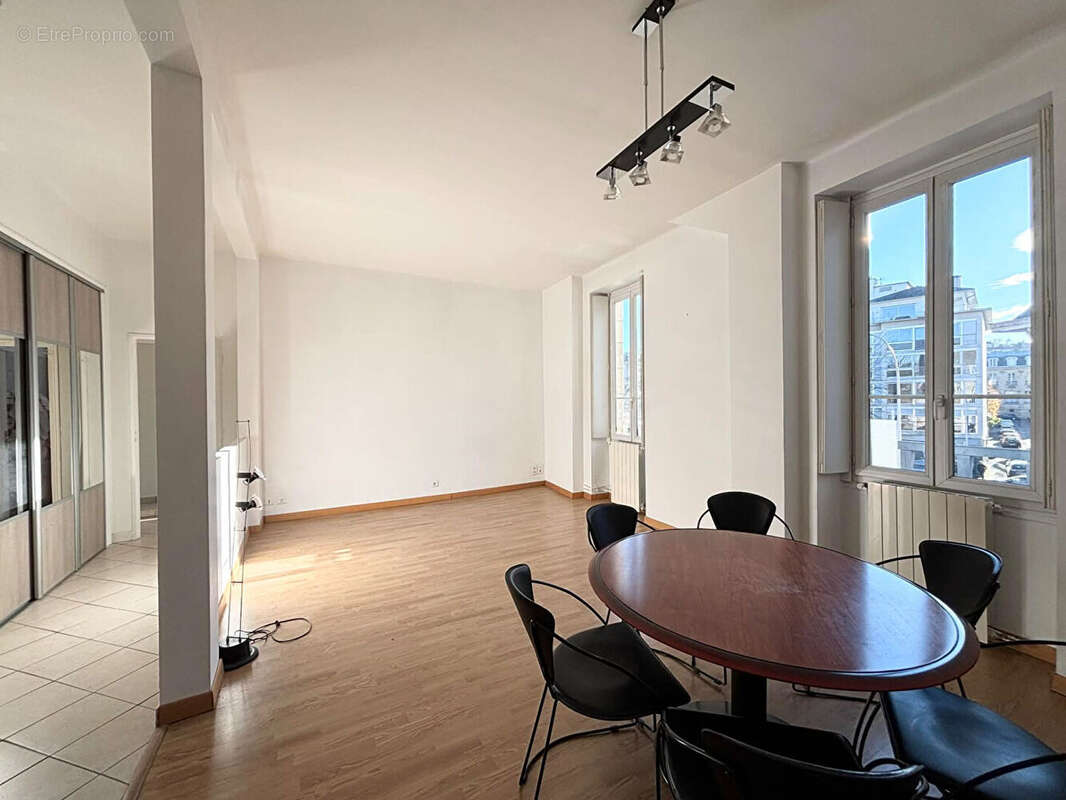 Appartement à BRIVE-LA-GAILLARDE