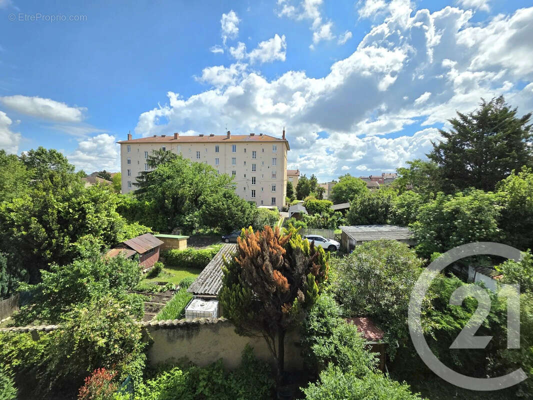 Appartement à VILLEURBANNE