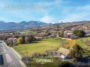 Terrain à LA ROCHETTE