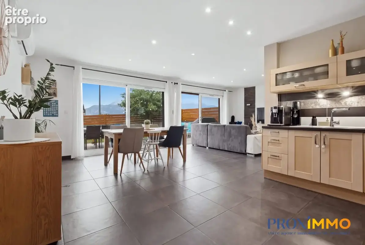 Maison 4 pièces 95 m² à vendre à Saint-Jean-De-Moirans (38430) - photo 3