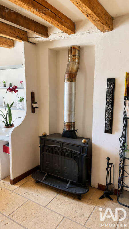 Maison 135 m² à Charsonville  - photo 4