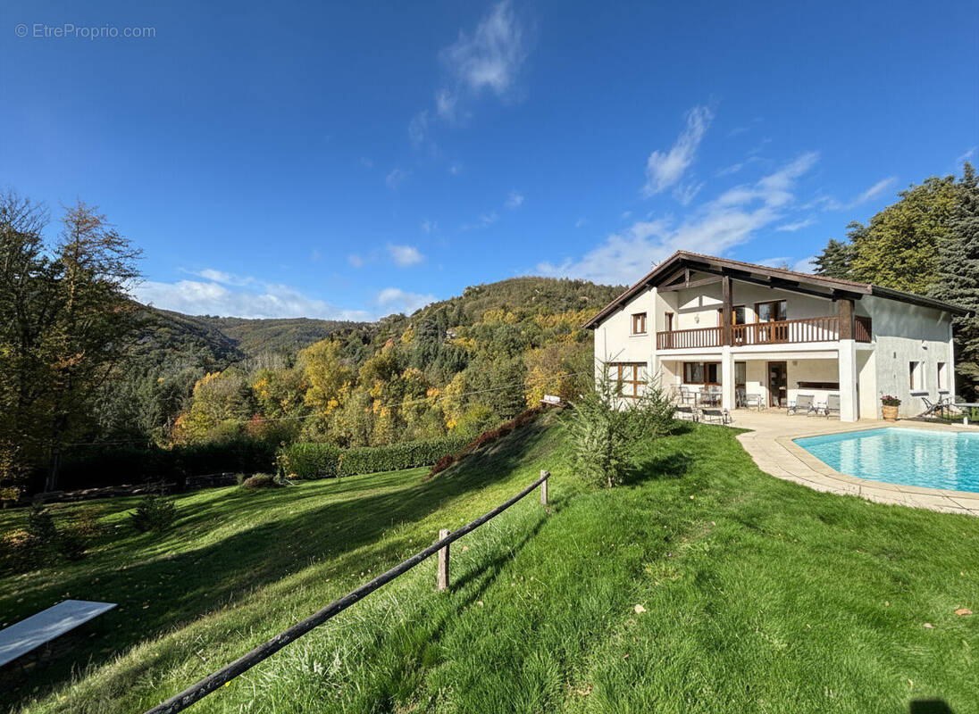 Photo 1 - Maison à SAINT-PAUL-EN-CORNILLON