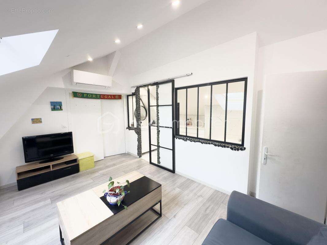  Maison de caractère – 160 m² rénovés avec goût – Centre historique de Nemours - photo 5