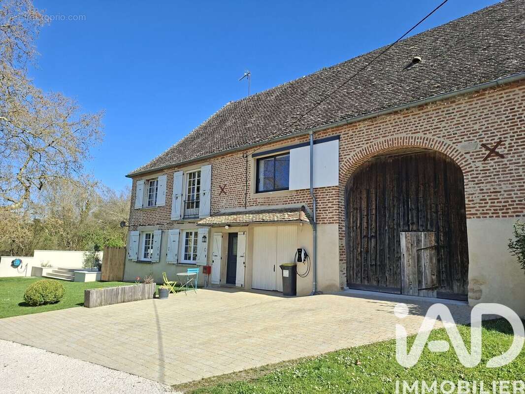 Photo 2 - Maison à PALLEAU