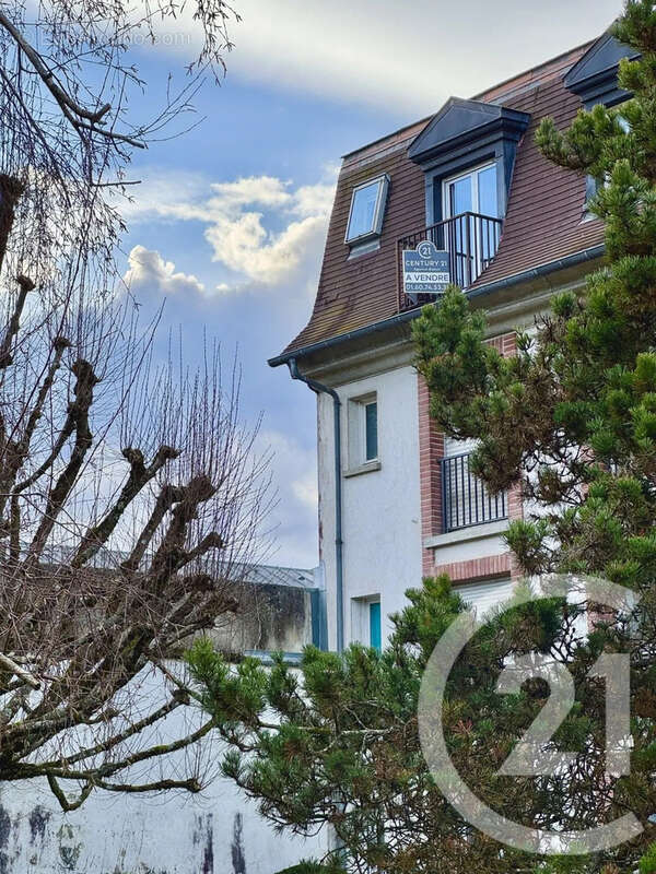 Appartement à FONTAINEBLEAU