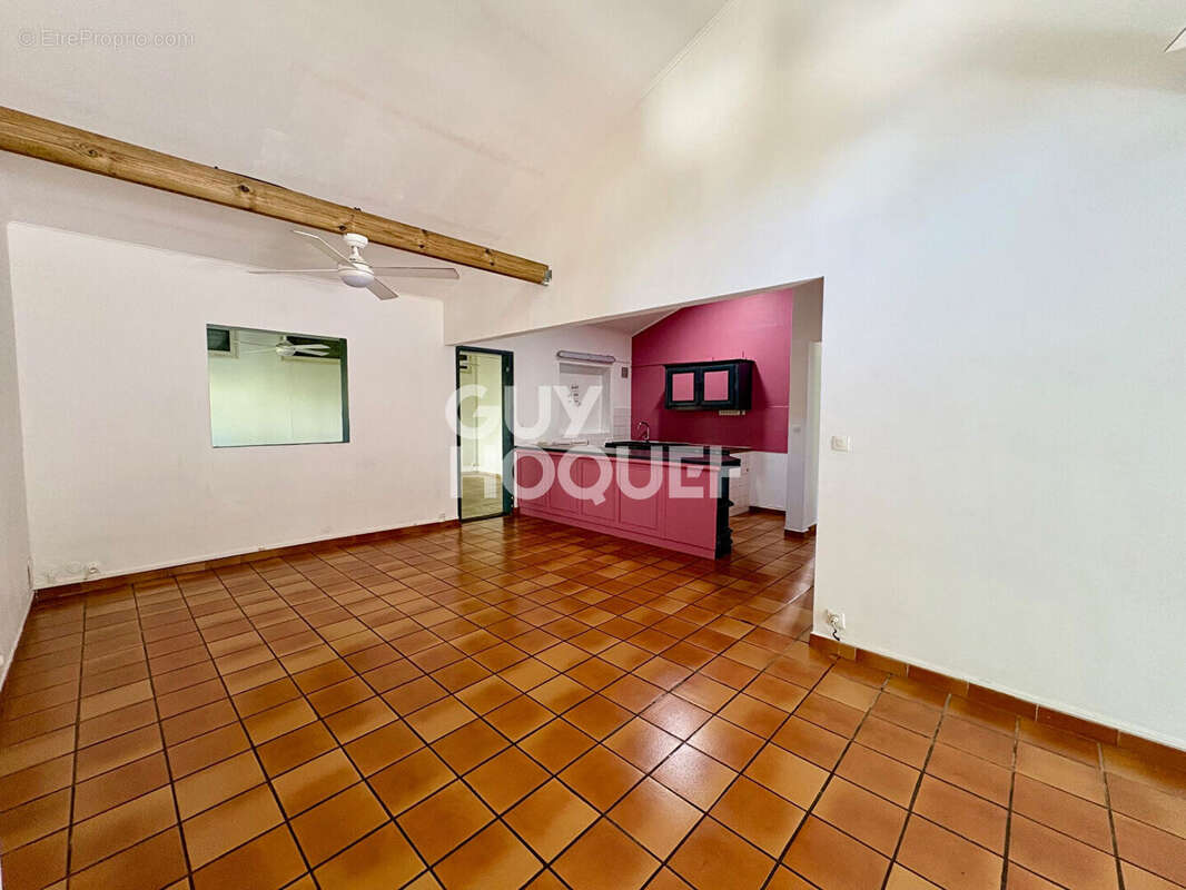 Maison à L'ETANG-SALE