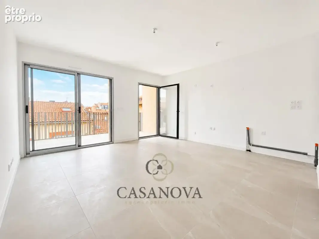 Appartement T2 - Dernier étage avec vue mer latérale - Plage rive gauche à 2min - photo 3
