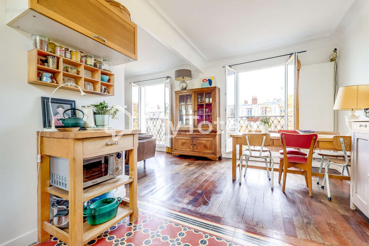 Appartement à PARIS-11E