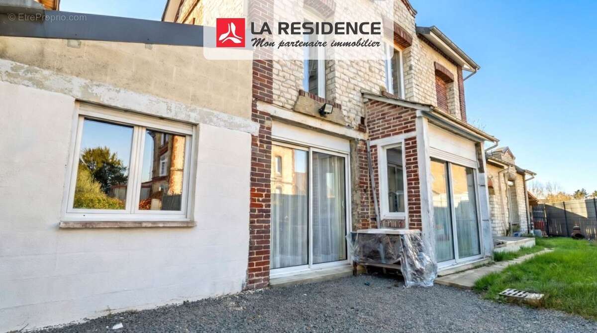 Maison à PONT-DE-L'ARCHE