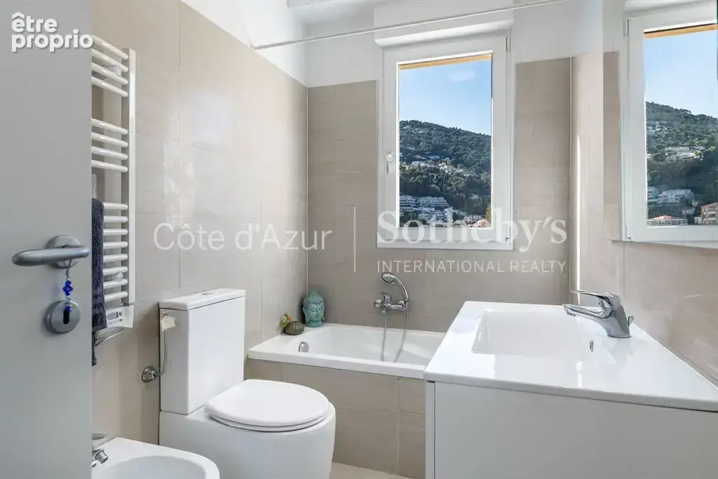 Menton penthouse dernier étage avec rooftop, piscine et vue mer panoramique - photo 11