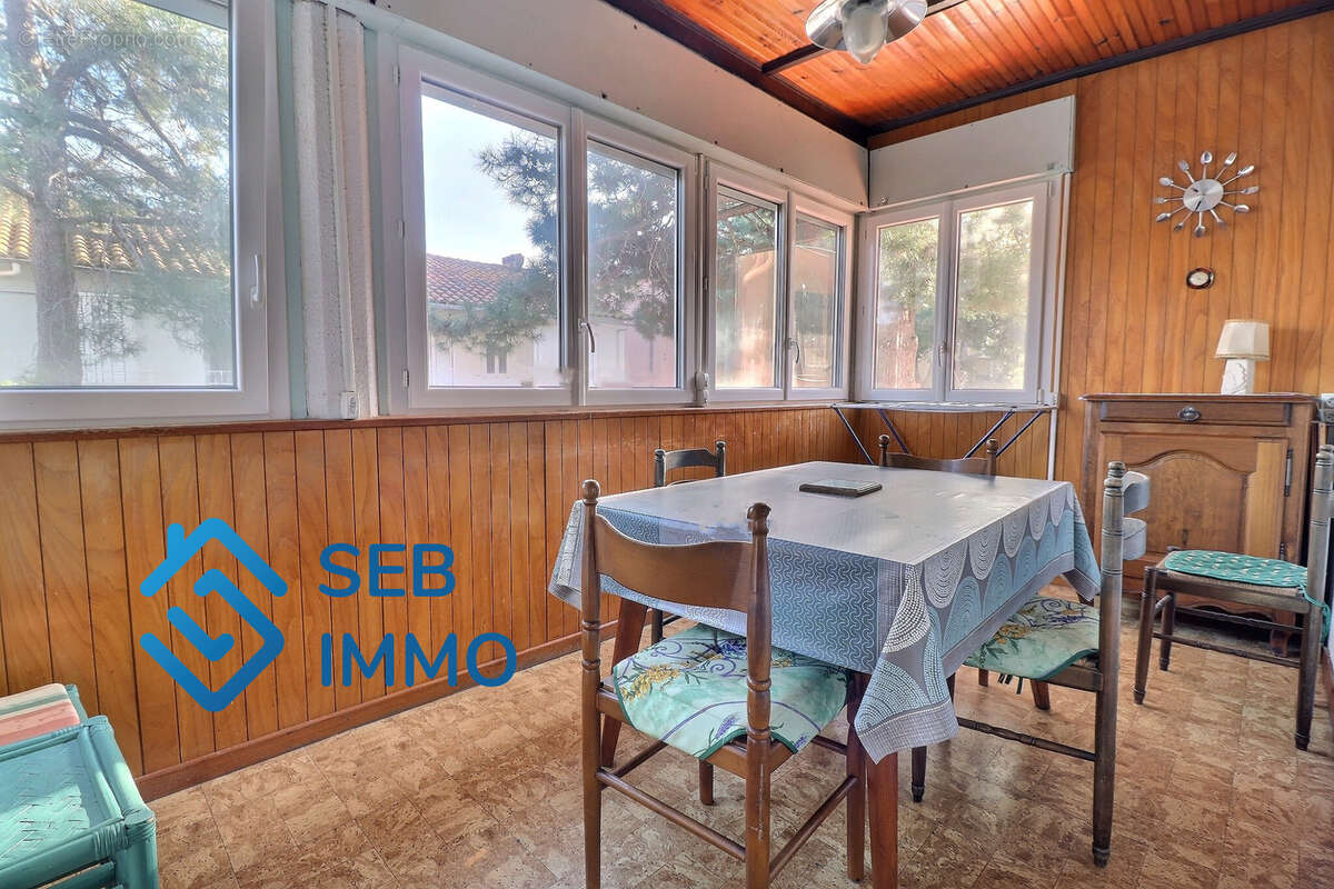 Villa indépendante de 130 m2 avec studio à 50 m de la plage à Argelès sur mer - photo 11