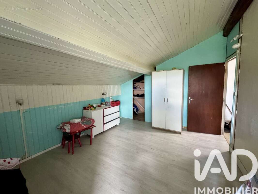 Maison 82 m² à Clam  - photo 8