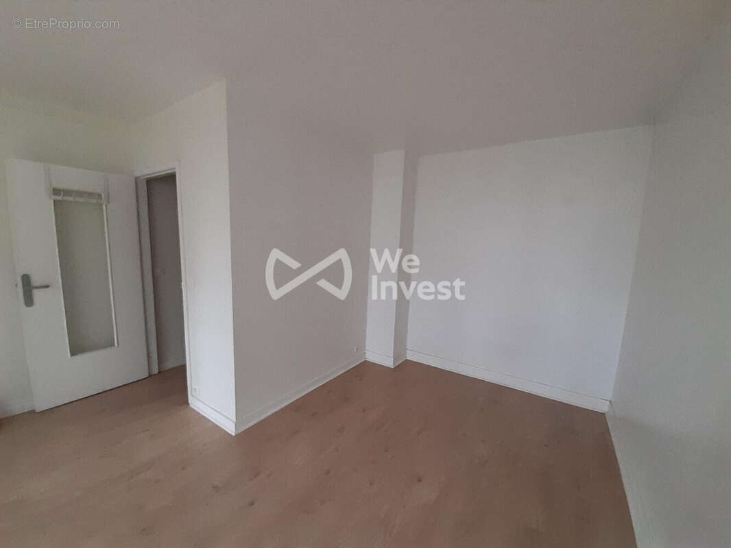 Appartement à LE PLESSIS-TREVISE