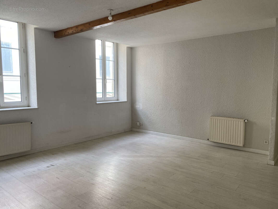 Appartement à ROMANS-SUR-ISERE