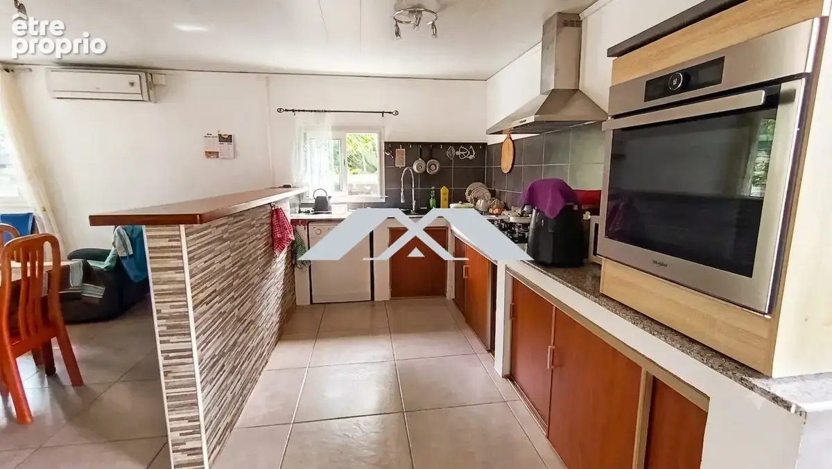 Maison 110 m² à Saint-Philippe  - photo 4