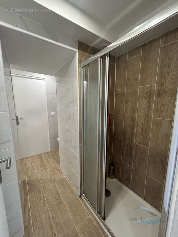 Maison à VERT-LE-GRAND