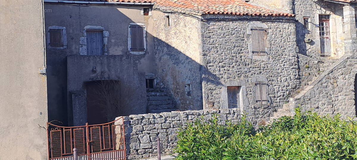 Maison à SAINT-MICHEL
