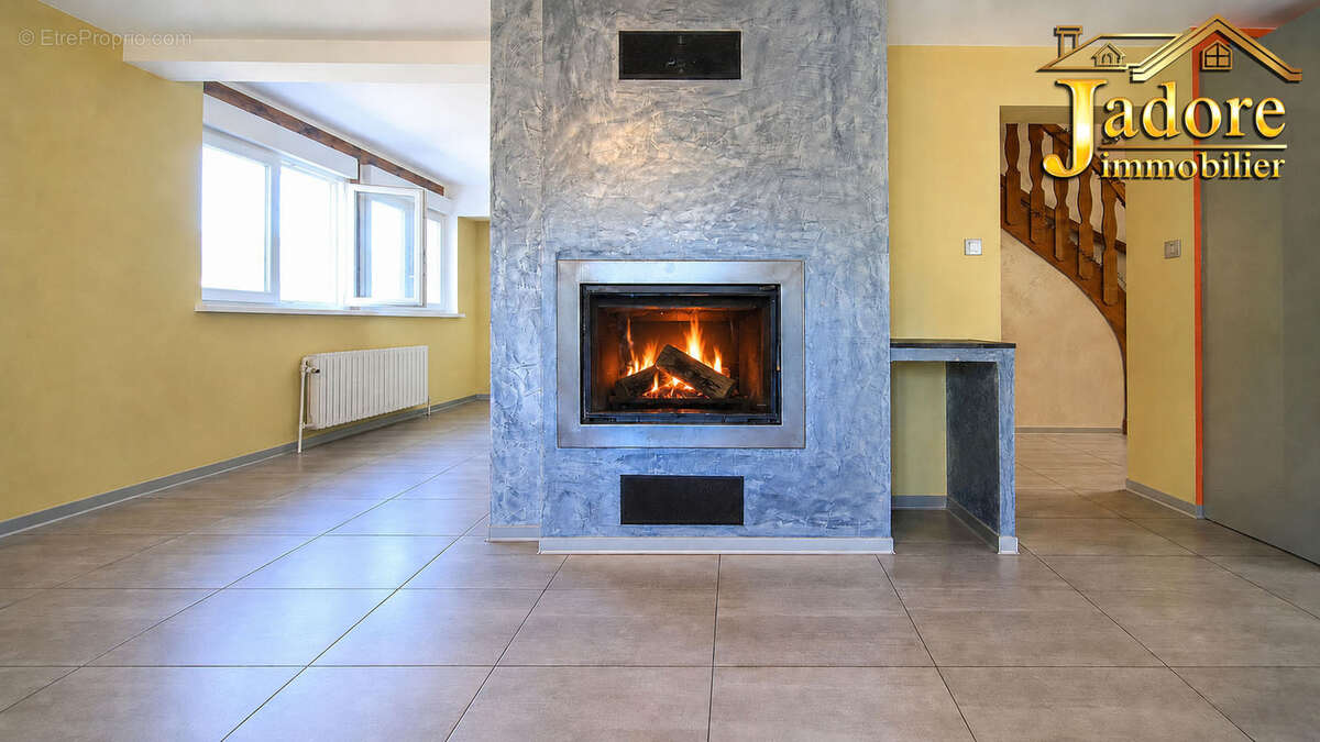 Superbe maison renovee type plain pied - photo 11