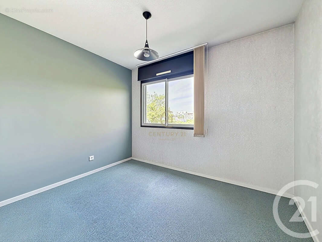 Appartement à LYON-8E