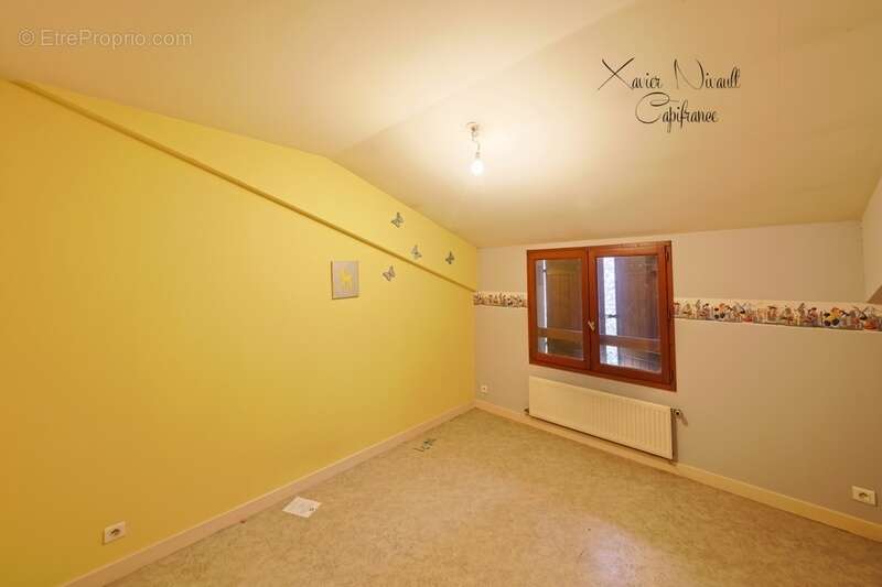 Maison à MONTREVEL-EN-BRESSE