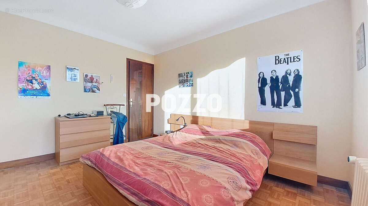 Maison à COURSEULLES-SUR-MER