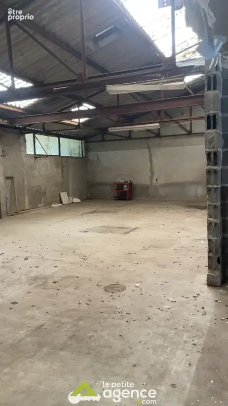 Maison 4 pièces 95 m² à vendre à Sancoins (18600) - photo 16