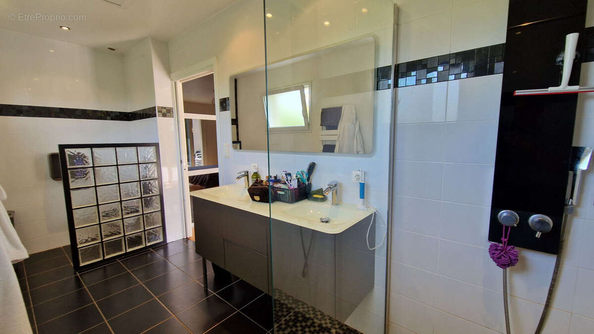 Maison à LA FORET-FOUESNANT