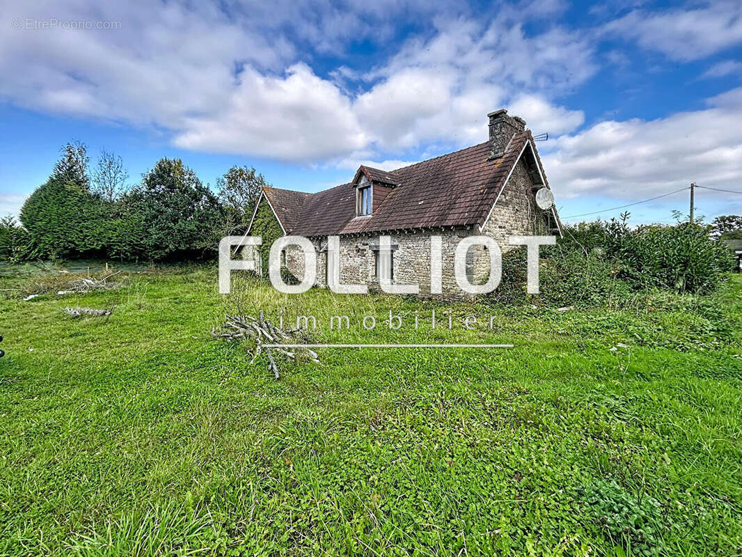 Maison à LE BENY-BOCAGE