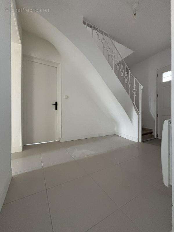 Maison à CASTELGINEST