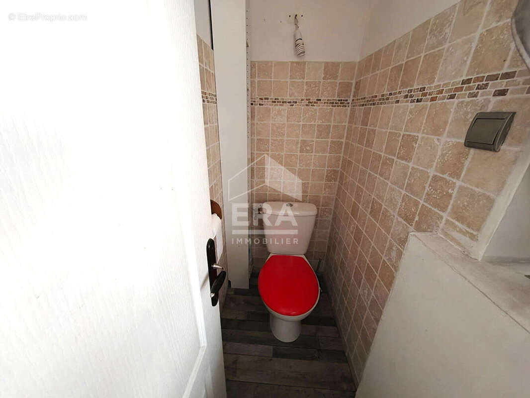 Appartement à MARSEILLE-1E