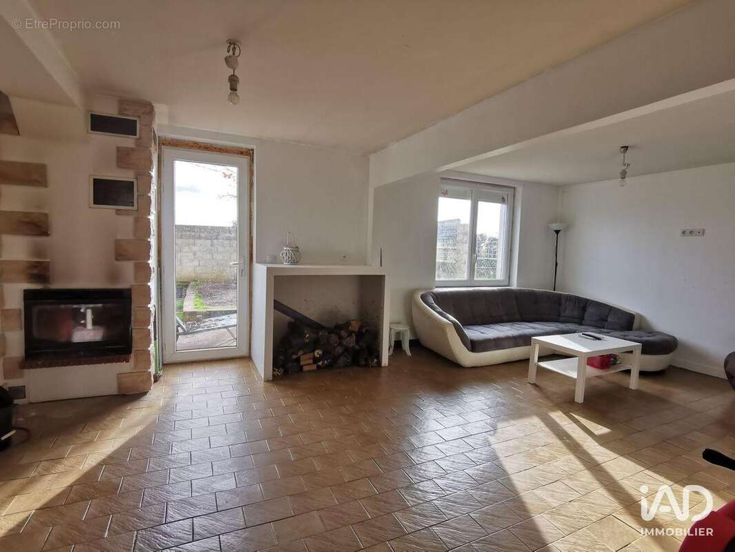 Maison 151 m² à Saint-Germier  - photo 2