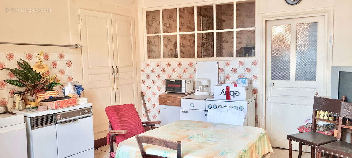 Maison à OLLIERGUES