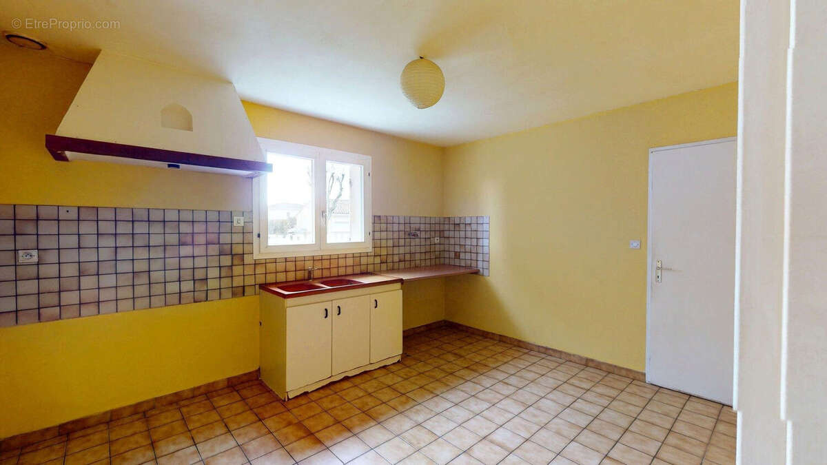 Maison à VAUX-SUR-MER