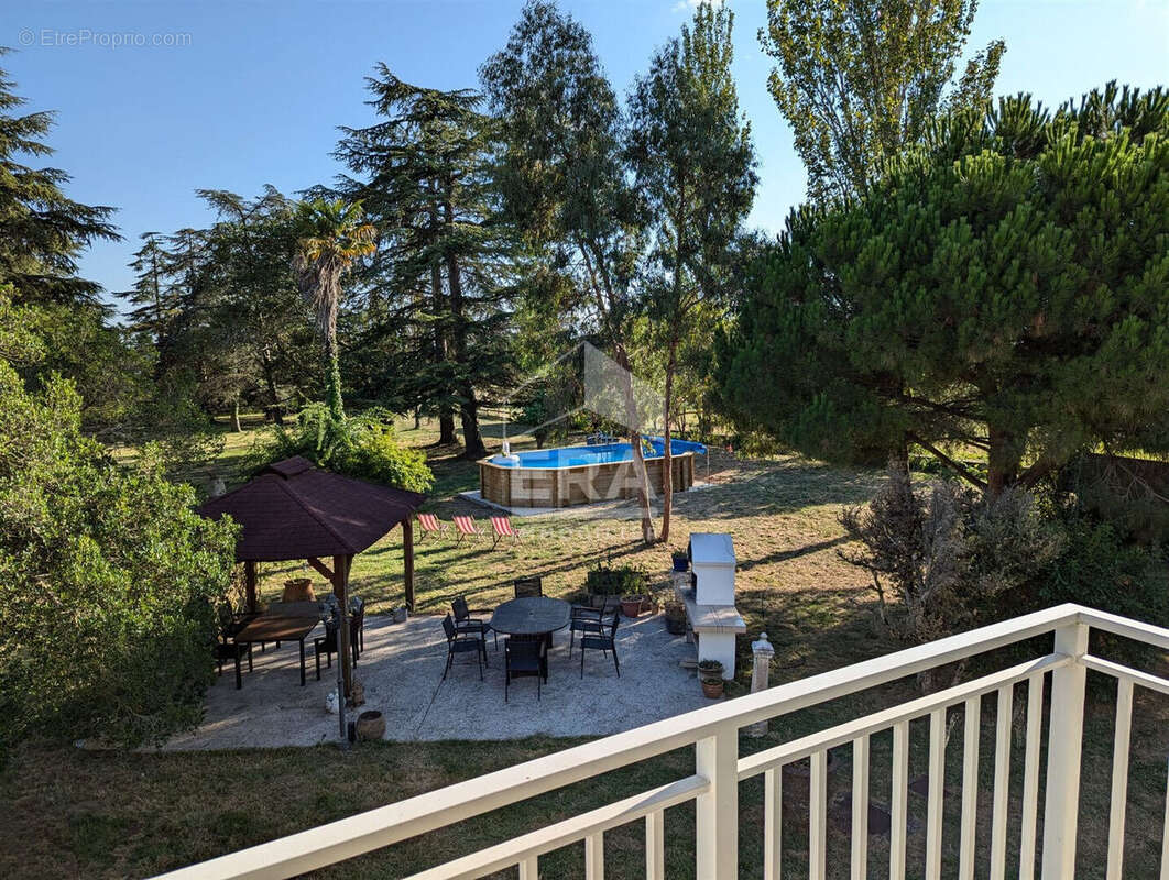 Maison à PORT-SAINTE-MARIE