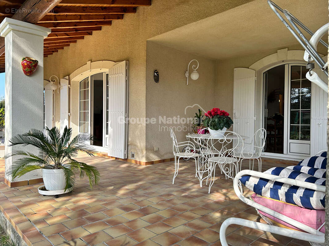 Maison à SAINT-ETIENNE-DU-GRES