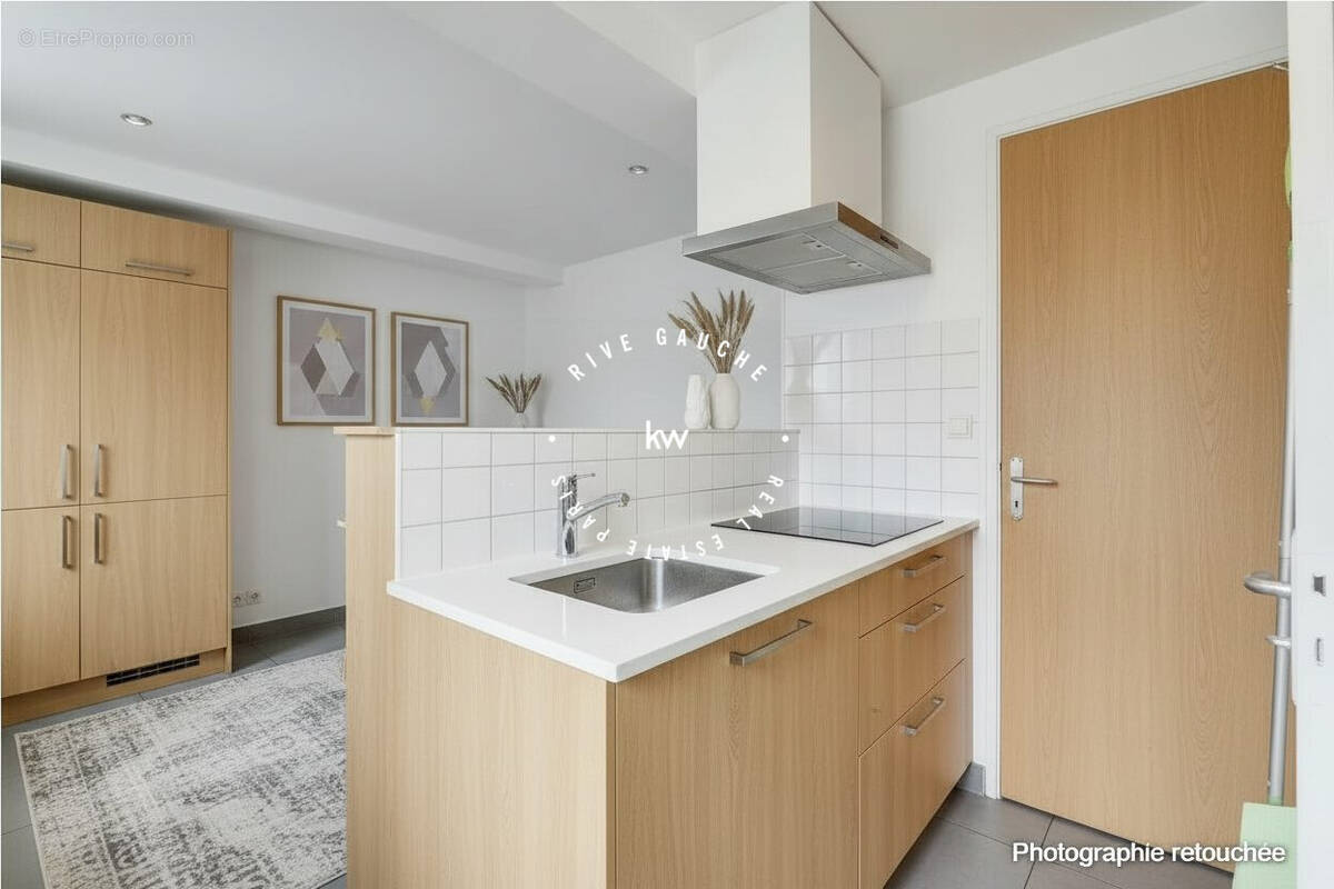 Appartement à PARIS-18E