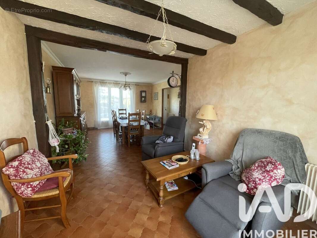 Photo 3 - Maison à LA MEMBROLLE-SUR-CHOISILLE