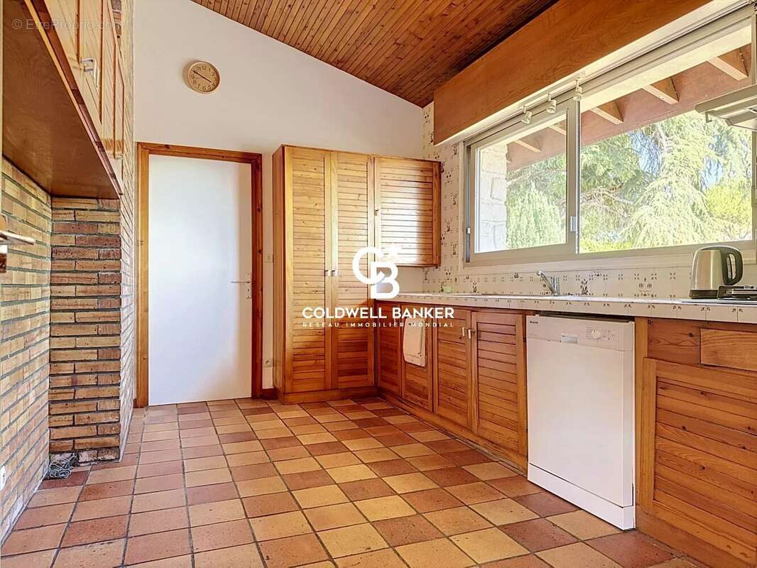 Maison d'architecte  de 6 chambres: Jardin arboré & Vue dégagée - photo 4