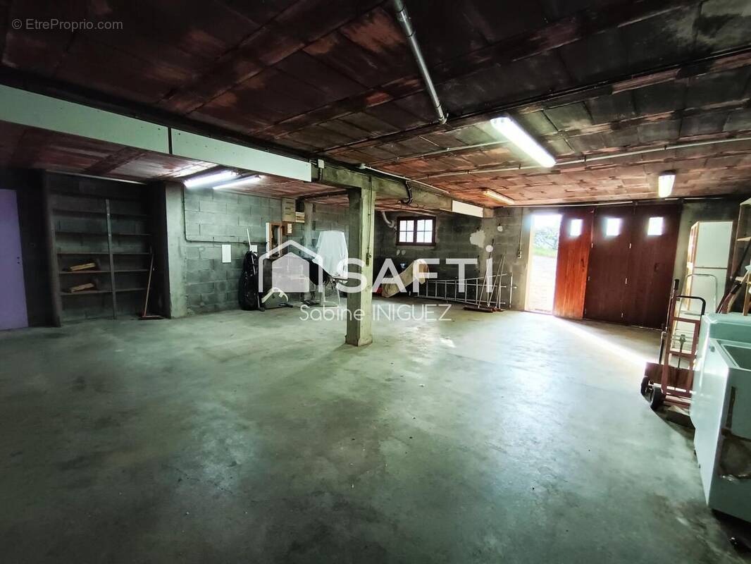 Photo 1 - Maison à SAINT-AVIT