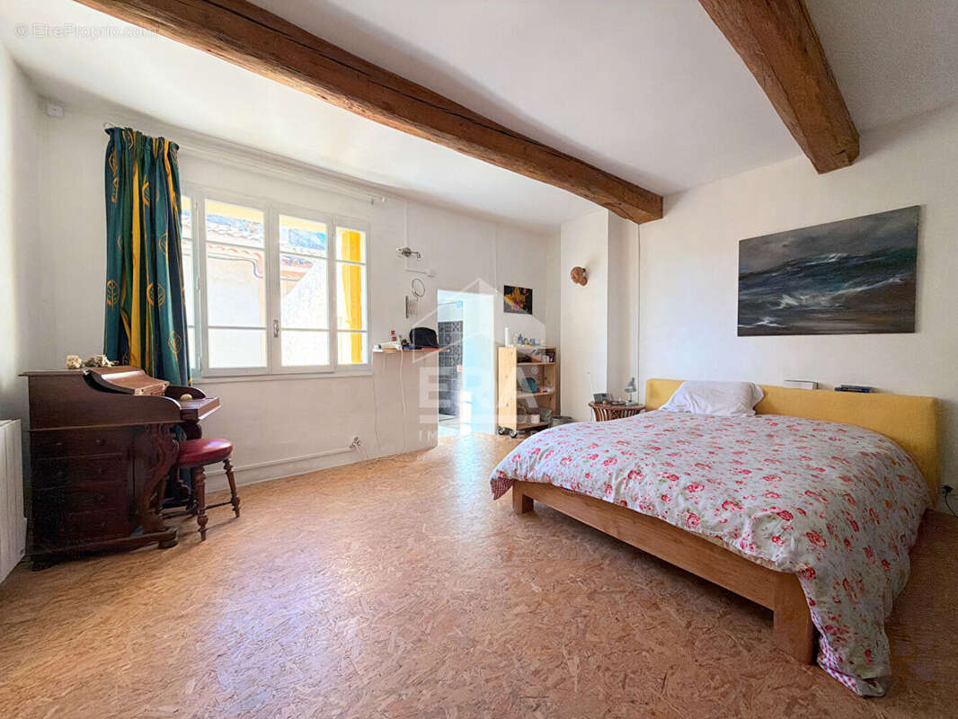 Maison à VILLELAURE