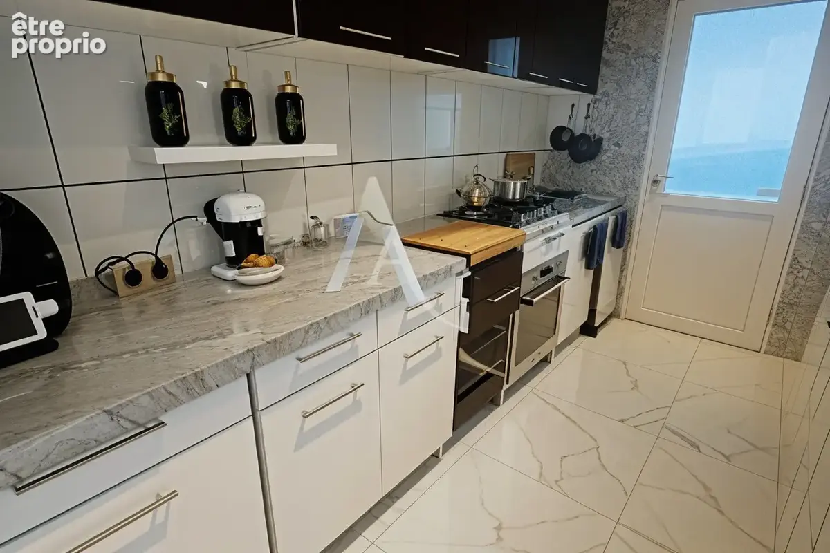 Exclusivité sur Tremblay en France (quartier du Vert Galant), Maison Récente F4 de 90m² + véranda - photo 4