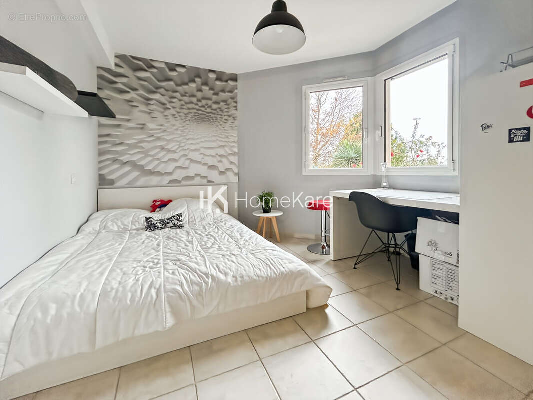 Maison à MONTAIGUT-SUR-SAVE