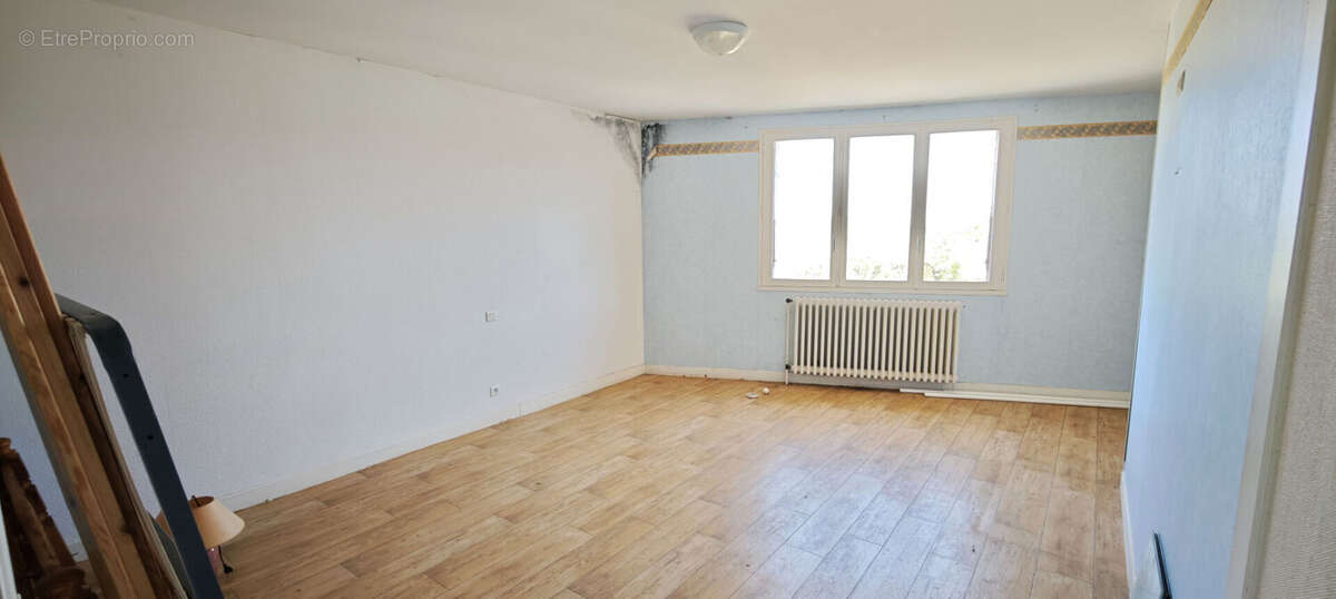 Immeuble de rapport - Asprieres  200 m2 - photo 12